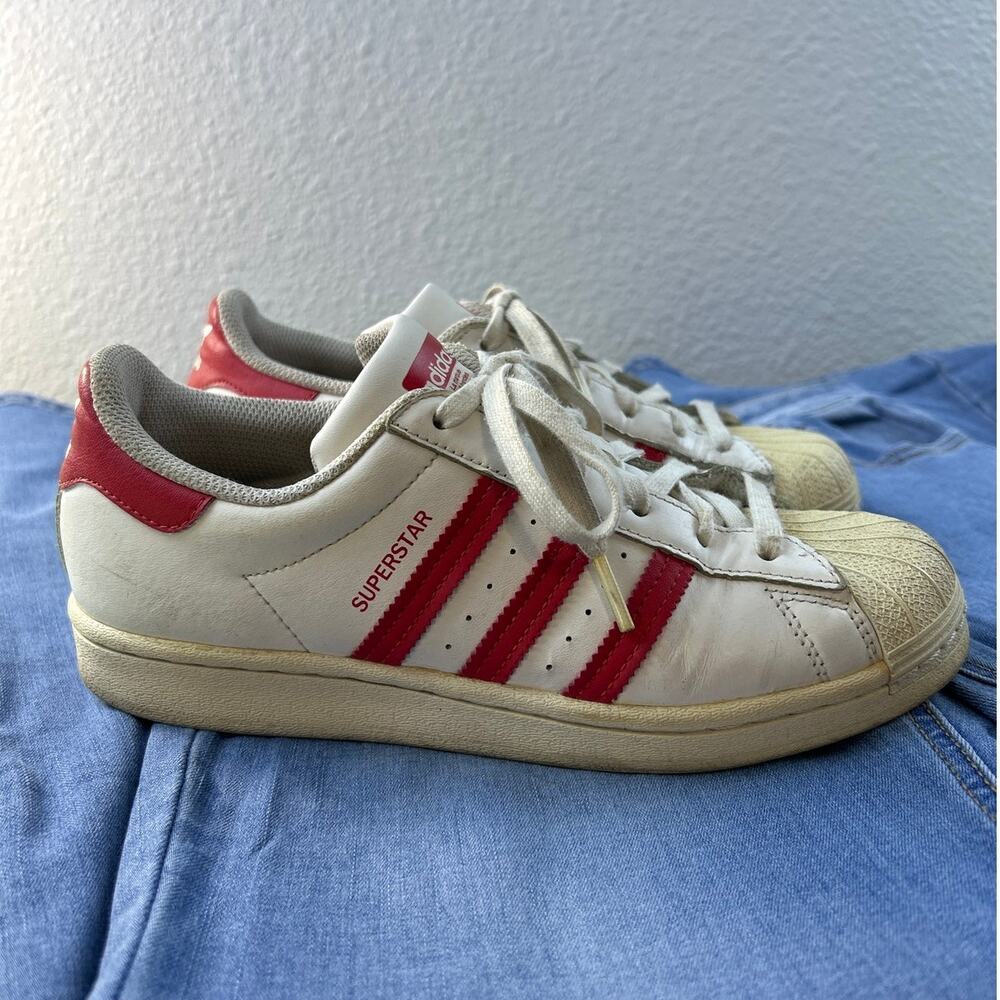 VINTAGE Adidas Superstar Sneakers White Red Stripes M SZ 6 Shell Toe